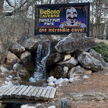 Majestic Caverns - Entrance - Parks Near Me - Childersburg, Alabama
