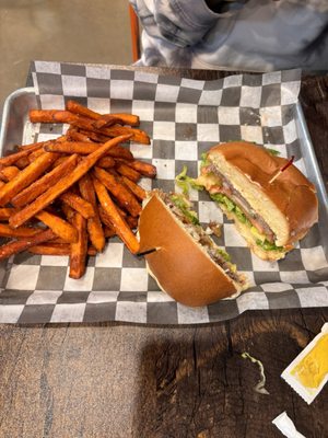 Hangry Burger by null