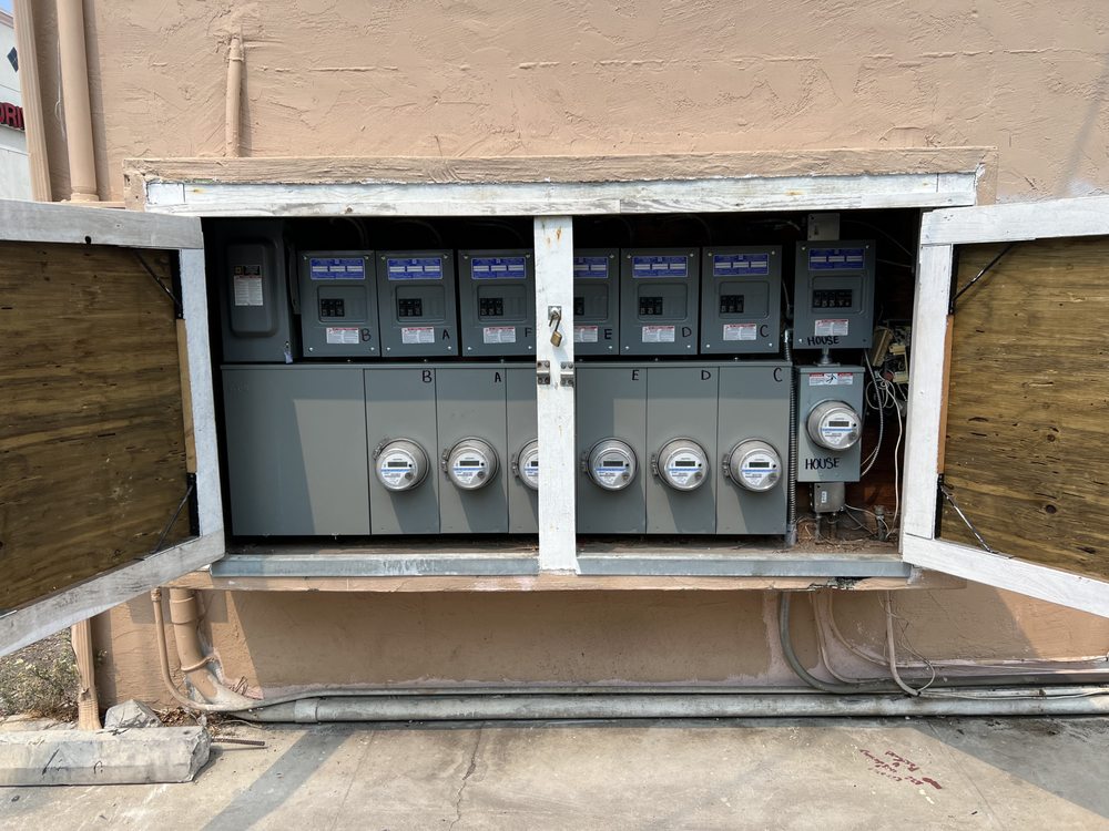 Slide of Cano Electric