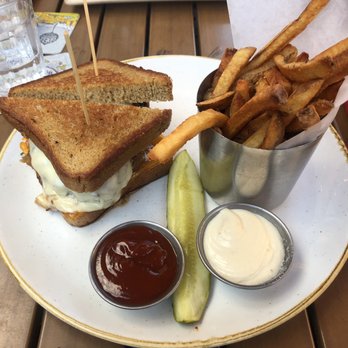Red Cow North Loop - Patty melt - New American Near Me - Minneapolis, Minnesota