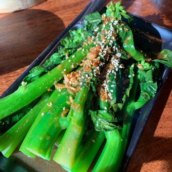 Star Noodle - Gailan - Asian Fusion Near Me - Lahaina, Hawaii