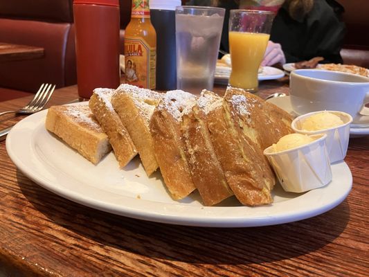 3rd Coast Cafe by null