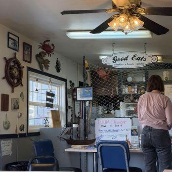 Sea J's Cafe - Interior - Seafood Near Me - Port Townsend, Washington Sea J's Cafe - Interior - Seafood Near Me - Port Townsend, Washington