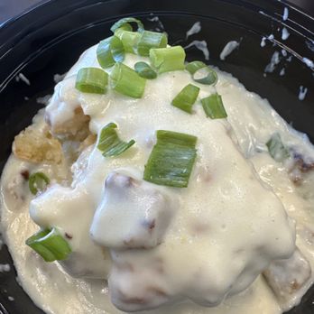 Budda's Bakery & Breakfast - White gravy with biscuit - Breakfast & Brunch Near Me - Pleasant Grove, Utah Budda's Bakery & Breakfast - White gravy with biscuit - Breakfast & Brunch Near Me - Pleasant Grove, Utah