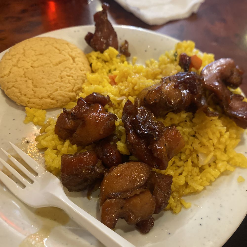 This was the food I gotten on my plate here to eat This was the food I gotten on my plate here to eat