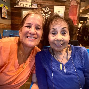 Surfrider Cafe - Happy customers - Cafes Near Me - Honolulu, Hawaii Surfrider Cafe - Happy customers - Cafes Near Me - Honolulu, Hawaii