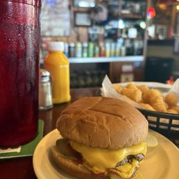 'world Champ' Cheeseburger