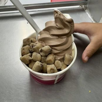 Cindy's Soft Serve - Small twist with cookie dough bites - Ice Cream & Frozen Yogurt Near Me - Elkridge, Maryland