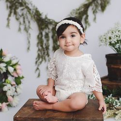 Alexandra Kayy Photography - milestone baby session