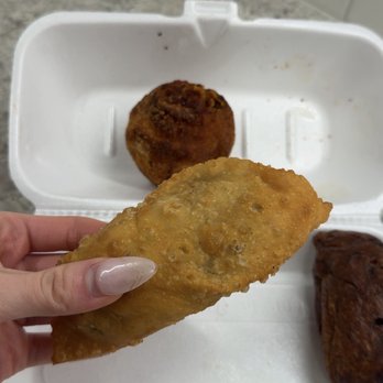 Jibaritos y Más - Pastelillo | Ground Beef - Puerto Rican Near Me - Chicago, Illinois Jibaritos y Más - Pastelillo | Ground Beef - Puerto Rican Near Me - Chicago, Illinois