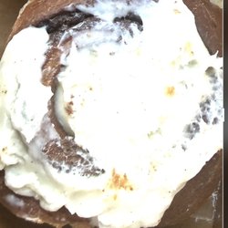 Ethos Bakery & Cafe - Cinnamon Roll