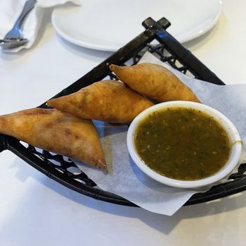 Pa Lian - A03. Samusa ( Halal) - Burmese Near Me - Wheaton, Illinois Pa Lian - A03. Samusa ( Halal) - Burmese Near Me - Wheaton, Illinois