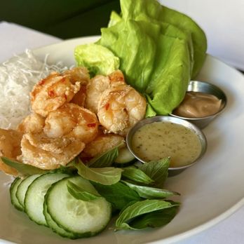 Ellen’s on Front - Crispy Thai Shrimp Lettuce Wraps - New American Near Me - Greenport, New York