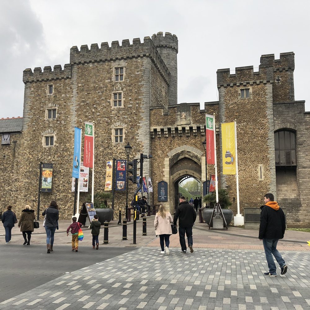 Cardiff Castle - Castles Near Me - Cardiff, CRF