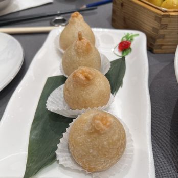 Luna - Chinese Near Me - Markham, Ontario Luna - Chinese Near Me - Markham, Ontario