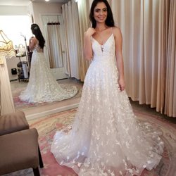 Lauree's Formal Wear Bridal - Bridal under $699!