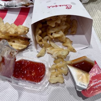 Chick-fil-A - Chick-fil-A Waffle Potato Fries- - Fast Food Near Me - Norwalk, Connecticut