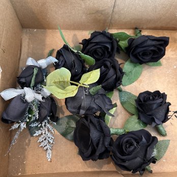 Kelley's Flowers - Floral Designers Near Me