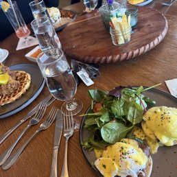 Brisket Eggs Benedict