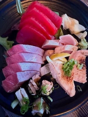 Yoma Cafe - Japanese Bento Box, Sushi rolls, Sandwiches, Snacks and boba Drinks by null