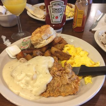Fork and Spoon - I forgot to take a pickture of the plate but let's just say it was cleaner than before the food was put on it. - New American Near Me - New Braunfels, Texas
