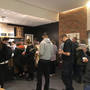 Pret A Manger - Coffee & Tea Near Me - Hounslow, XGL