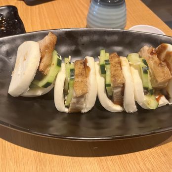 Blowfish Sushi & Ramen - Pork Buns - Sushi Bars Near Me - Chicago, Illinois Blowfish Sushi & Ramen - Pork Buns - Sushi Bars Near Me - Chicago, Illinois