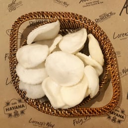 Complimentary basket of Kropek
