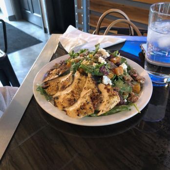 Flat Iron Tap - Burgers Near Me - Lake Geneva, Wisconsin