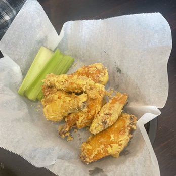 Winston's Cafe - Garlic Parmesan Winston's Jumbo Wings - New American Near Me - Chesapeake, Virginia Winston's Cafe - Garlic Parmesan Winston's Jumbo Wings - New American Near Me - Chesapeake, Virginia