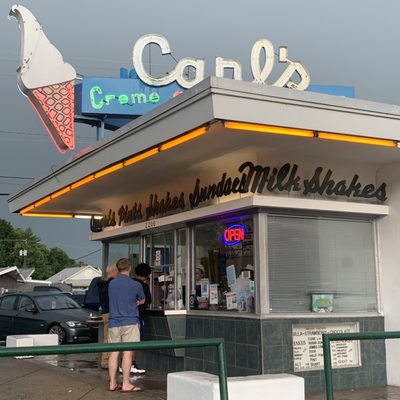 Carl's Frozen Custard by null