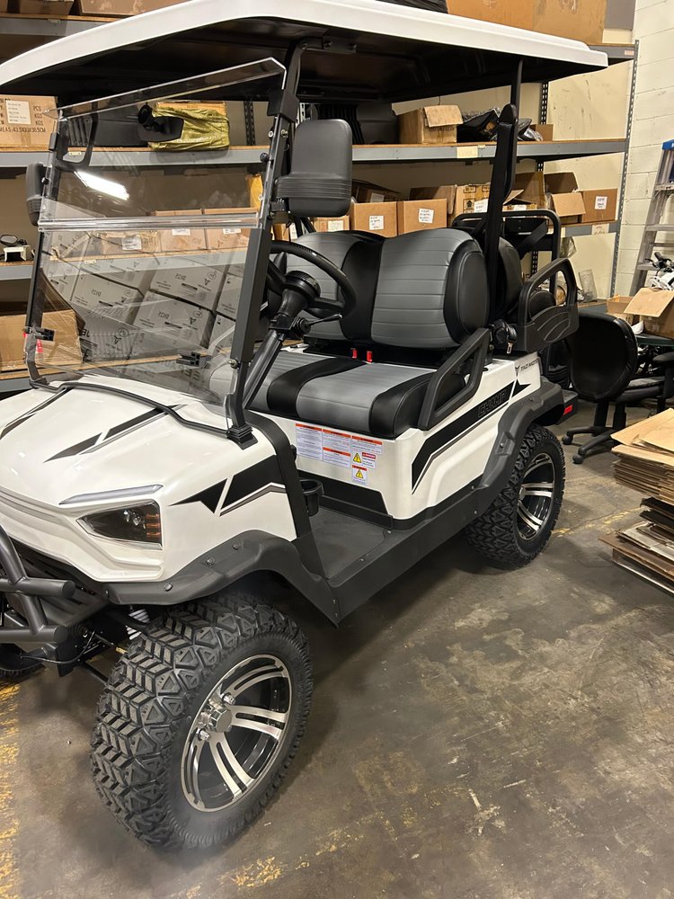 PARADISE TRADING POST Updated September 2024 919 E Markland Ave