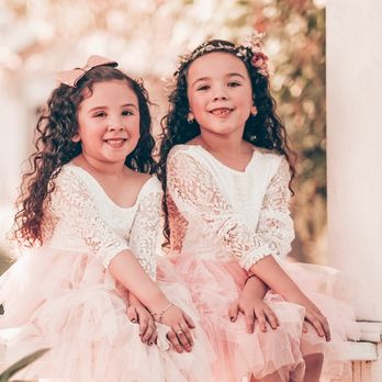 Jaqueline Herrera Photography - SISTERS SESH - Session Photography Near Me Jaqueline Herrera Photography - SISTERS SESH - Session Photography Near Me