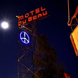 Motel DuBeau - Peace Symbol on our tower