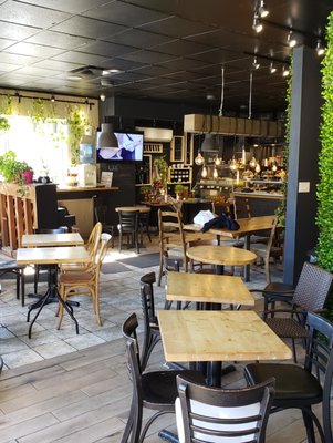 Café Toranj by null