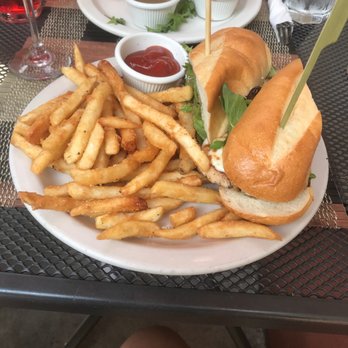 Carpe Diem Pub & Restaurant - Chicken bell pepper sandwich - Irish Near Me - Hoboken, New Jersey Carpe Diem Pub & Restaurant - Chicken bell pepper sandwich - Irish Near Me - Hoboken, New Jersey