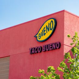 Exterior photo of Taco Bueno - Tulsa, Oklahoma Exterior photo of Taco Bueno - Tulsa, Oklahoma