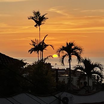 El Palomar de los Gonzalez - Amazing sunsets. - Mexican Near Me - Puerto Vallarta, COL