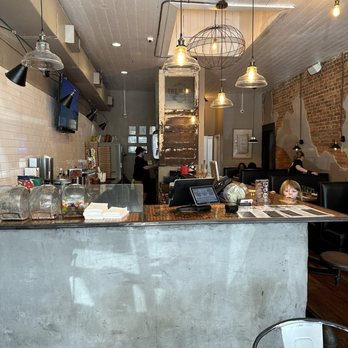 The Bank by Pizza Shack - Restaurant Interior - Pizza Near Me - Clinton, Mississippi