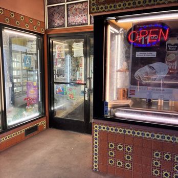 El Merendero - Entranceway, I parked right in front - Bakeries Near Me - Pomona, California El Merendero - Entranceway, I parked right in front - Bakeries Near Me - Pomona, California