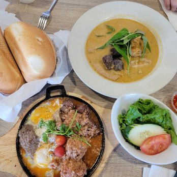 Sip Restaurant & Coffee - Bó né special and phá lấu - Coffee & Tea Near Me - Westminster, California Sip Restaurant & Coffee - Bó né special and phá lấu - Coffee & Tea Near Me - Westminster, California