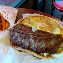 New York Fried Chicken - Gyro and fries