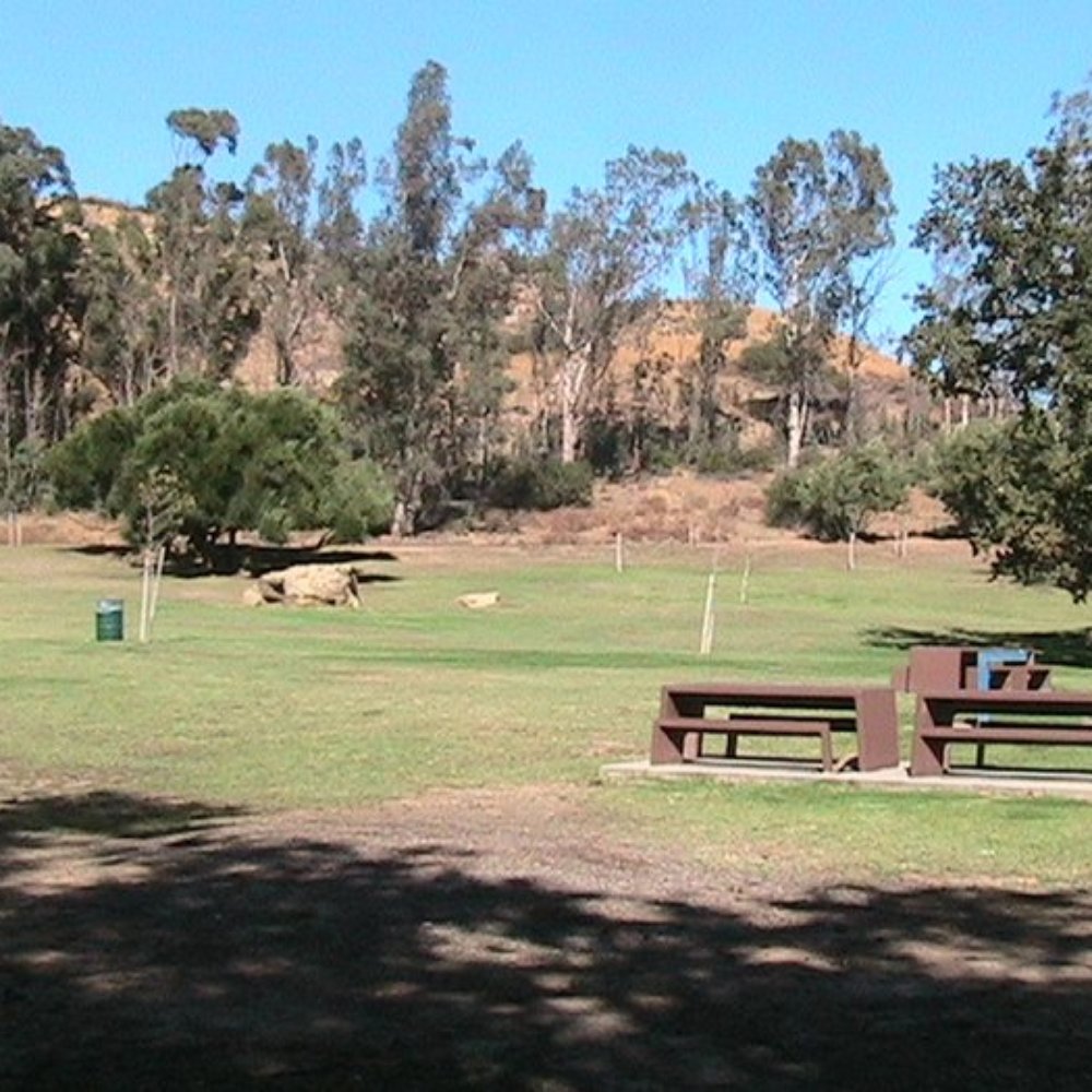 Chatsworth Oaks Park - Parks Near Me - Chatsworth, California