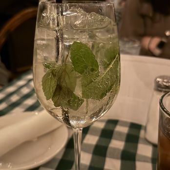 Carmine's Rosemont - Hugo Spritz - Italian Near Me - Rosemont, Illinois