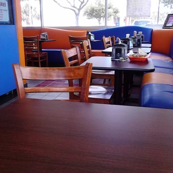 Quickie’s Burgers, Wings & Seafood - Inside - Burgers Near Me - Hollywood, Florida Quickie’s Burgers, Wings & Seafood - Inside - Burgers Near Me - Hollywood, Florida