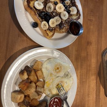 Dova Cafe - French toast combo - Coffee & Tea Near Me - Ontario, California