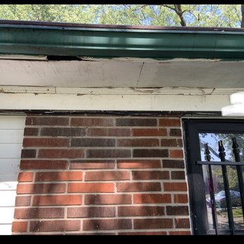 Unisource Roofing - Before: The front door showing the damage to the soffit and fascia. - Roofing Near Me - Louisville, Kentucky Unisource Roofing - Before: The front door showing the damage to the soffit and fascia. - Roofing Near Me - Louisville, Kentucky