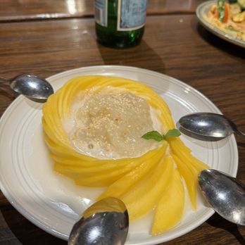Thai Place - Sticky mango rice - Thai Near Me - Vallejo, California Thai Place - Sticky mango rice - Thai Near Me - Vallejo, California