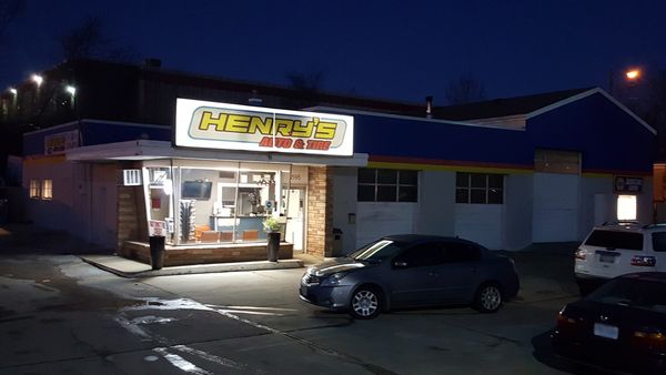 OIL CHANGES - Your in trusted hands we've been helping the community out since 1978! OIL CHANGES - Your in trusted hands we've been helping the community out since 1978!