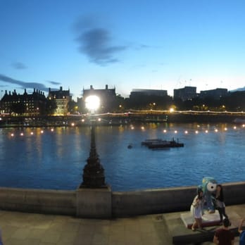 County Hall - I stitched 4 photos together for a panorama view from county hall :) - Landmarks & Historical Buildings Near Me - London, XGL